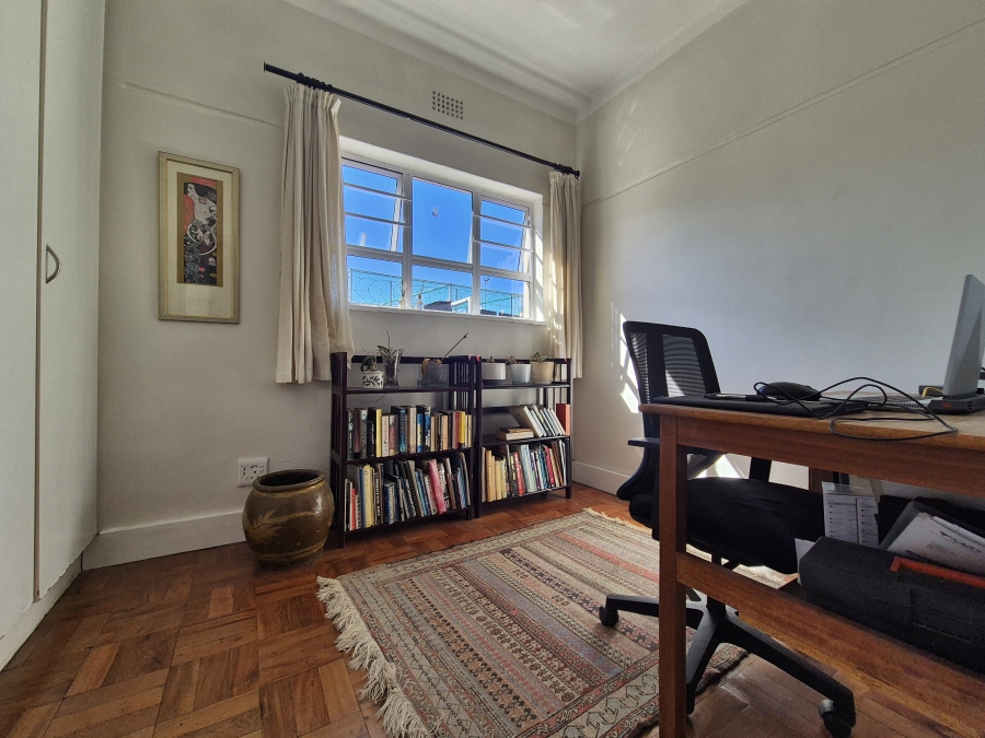 2 Bedroom Property for Sale in Claremont Western Cape
